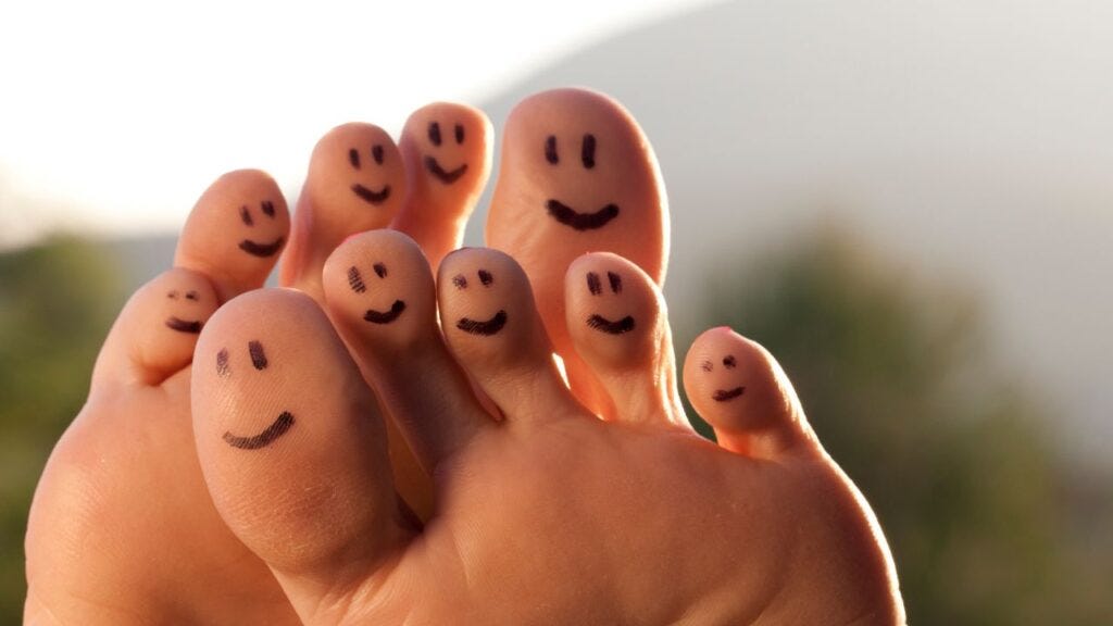 Inside the FeetFinder Marketplace: What Buyers Are Really Looking For