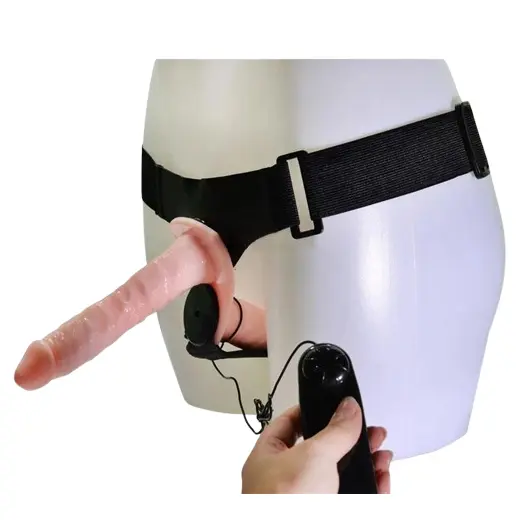 Lesbian Strap on Dildo With Vibration