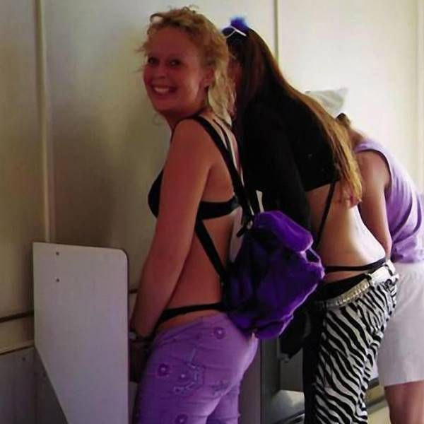 Pez Portable Female Travel Standing Pee Urinal Device